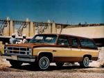 GMC Suburban 1983 года
